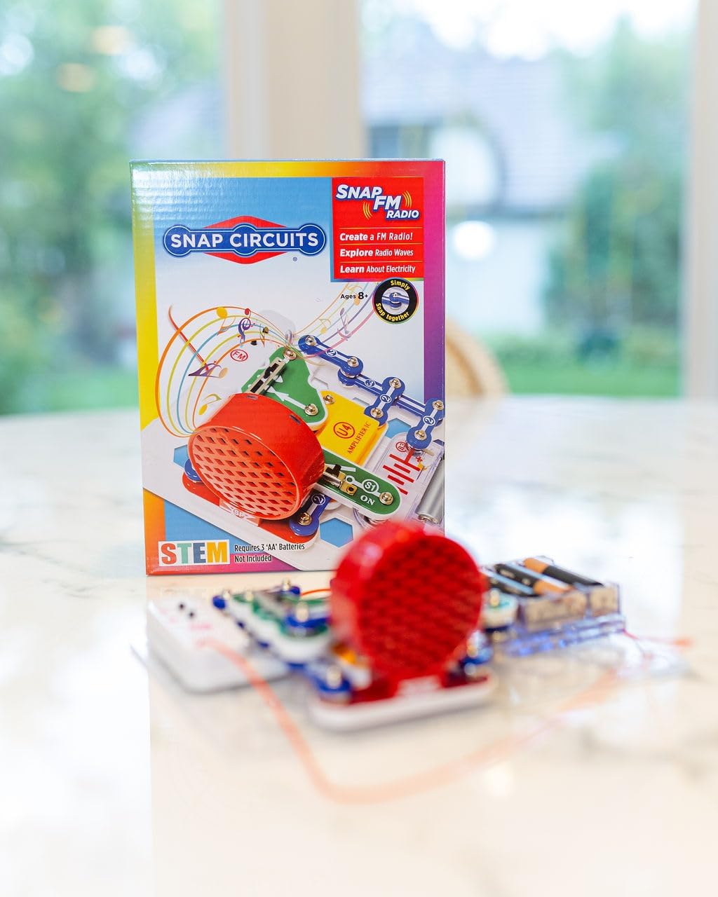 Snap Circuits: FM Radio Cover