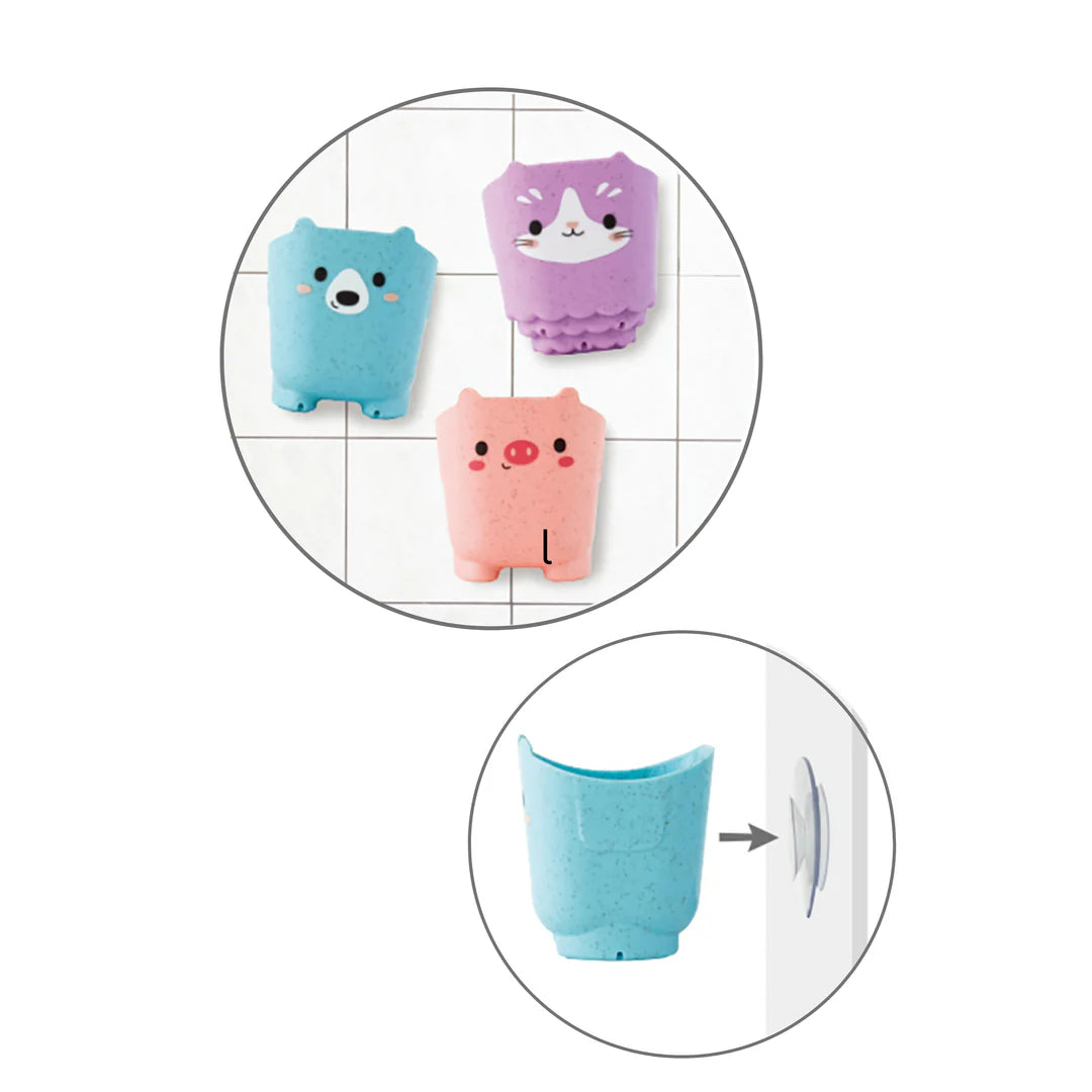 Animal Cups Pour & Play Cover