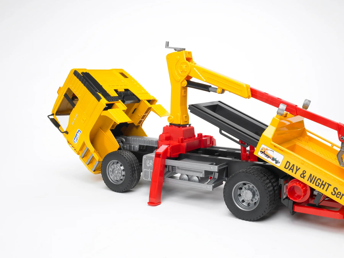 MAN TGA Breakdown Truck w/ Cross Country Vehicle Cover