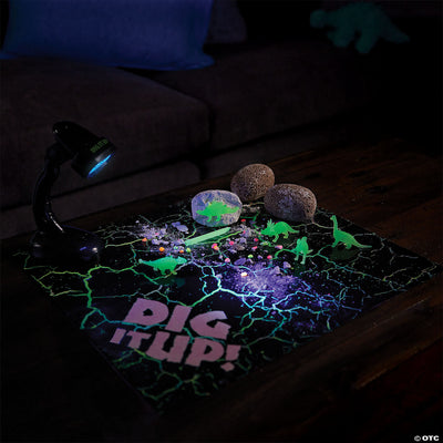 Dig It Up! Glow in the Dark Dinosaur Preview #4