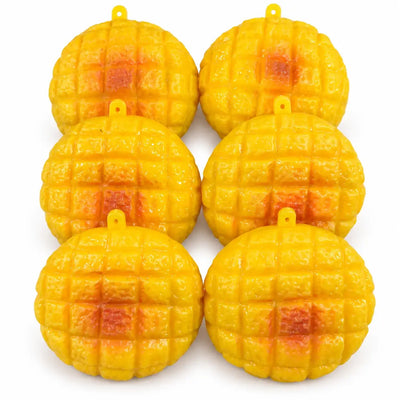 Crunchy Pineapple Bun Squishy Preview #5