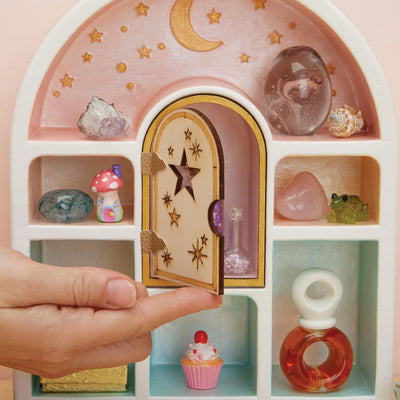Paint A Curio Shelf Preview #3