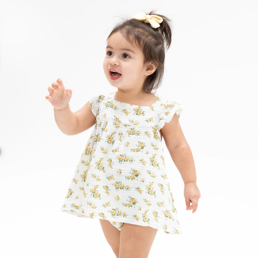 Sunshine Roses Pinafore and Bloomer Cover