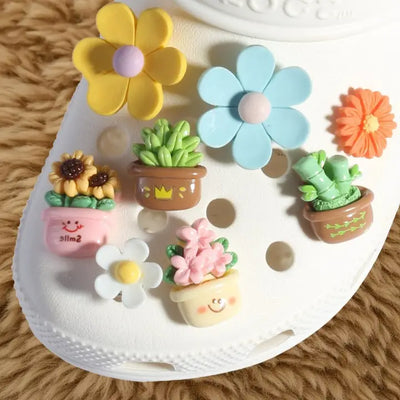 Assorted Shoe Charms Preview #4