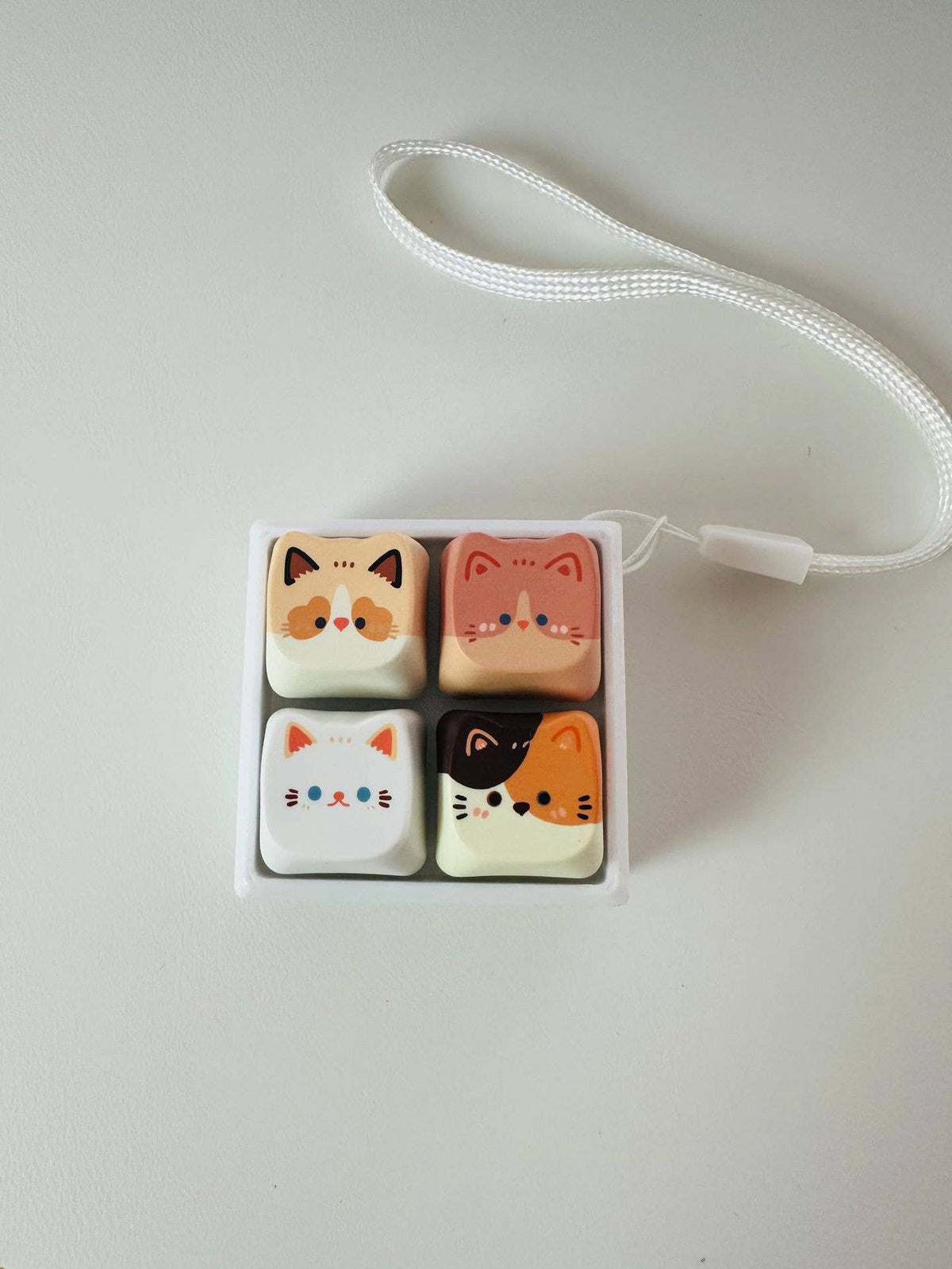 Cat Keycap Bag Charm 3 key caps Cover