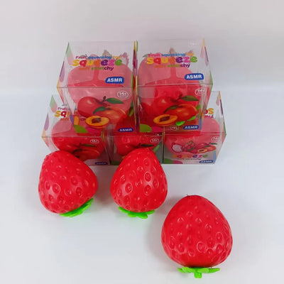 Crunchy Strawberry Block Squishy Preview #9
