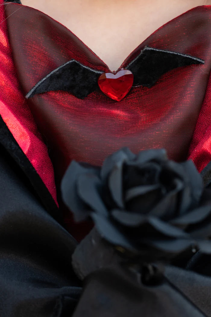 Vampire Dress, Size 5-6 Cover