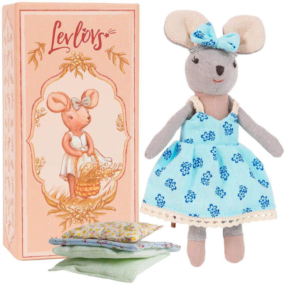 LevLoves Mouse Jasmina Cover