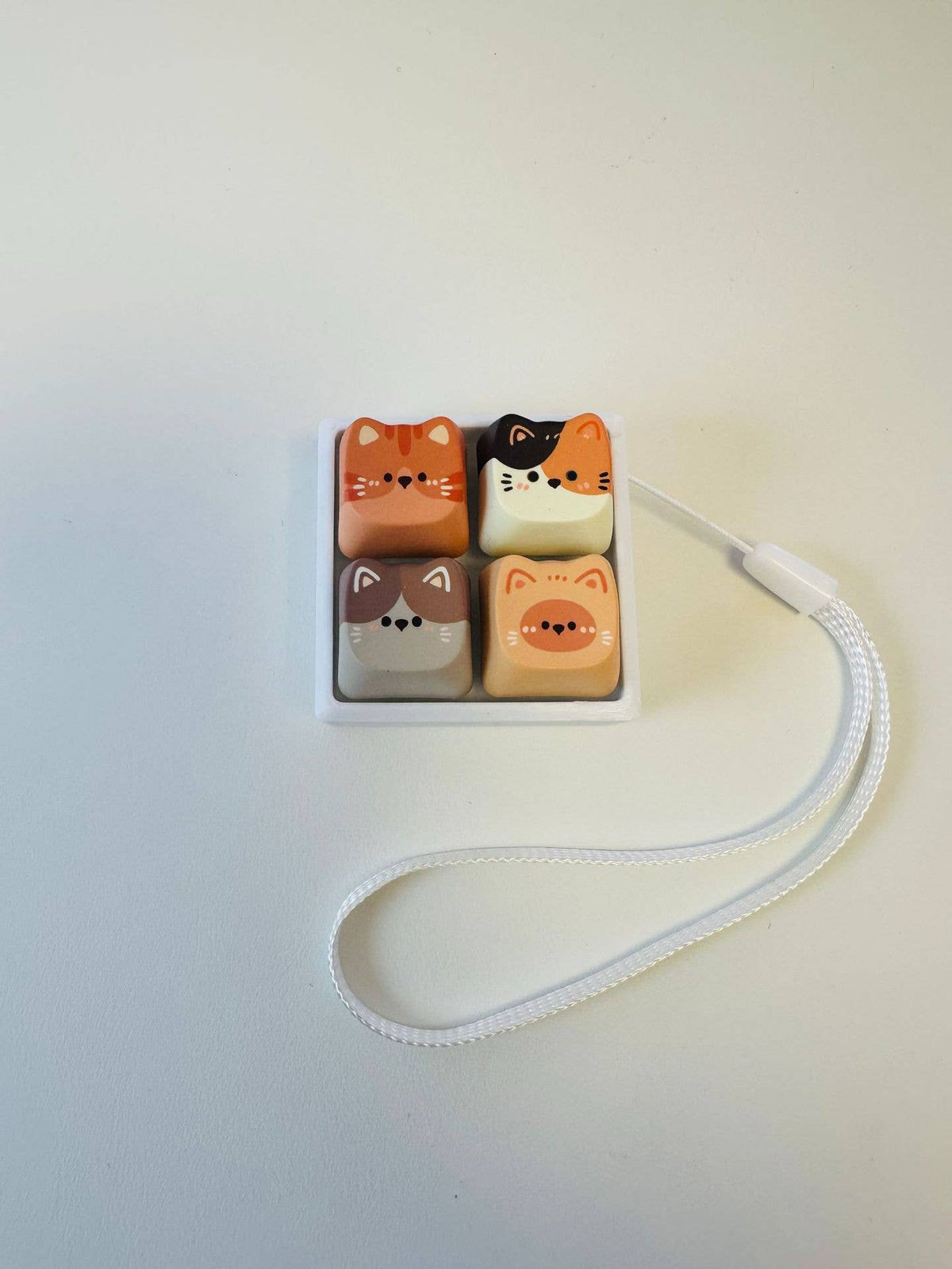 Cat Keycap Bag Charm 3 key caps Cover