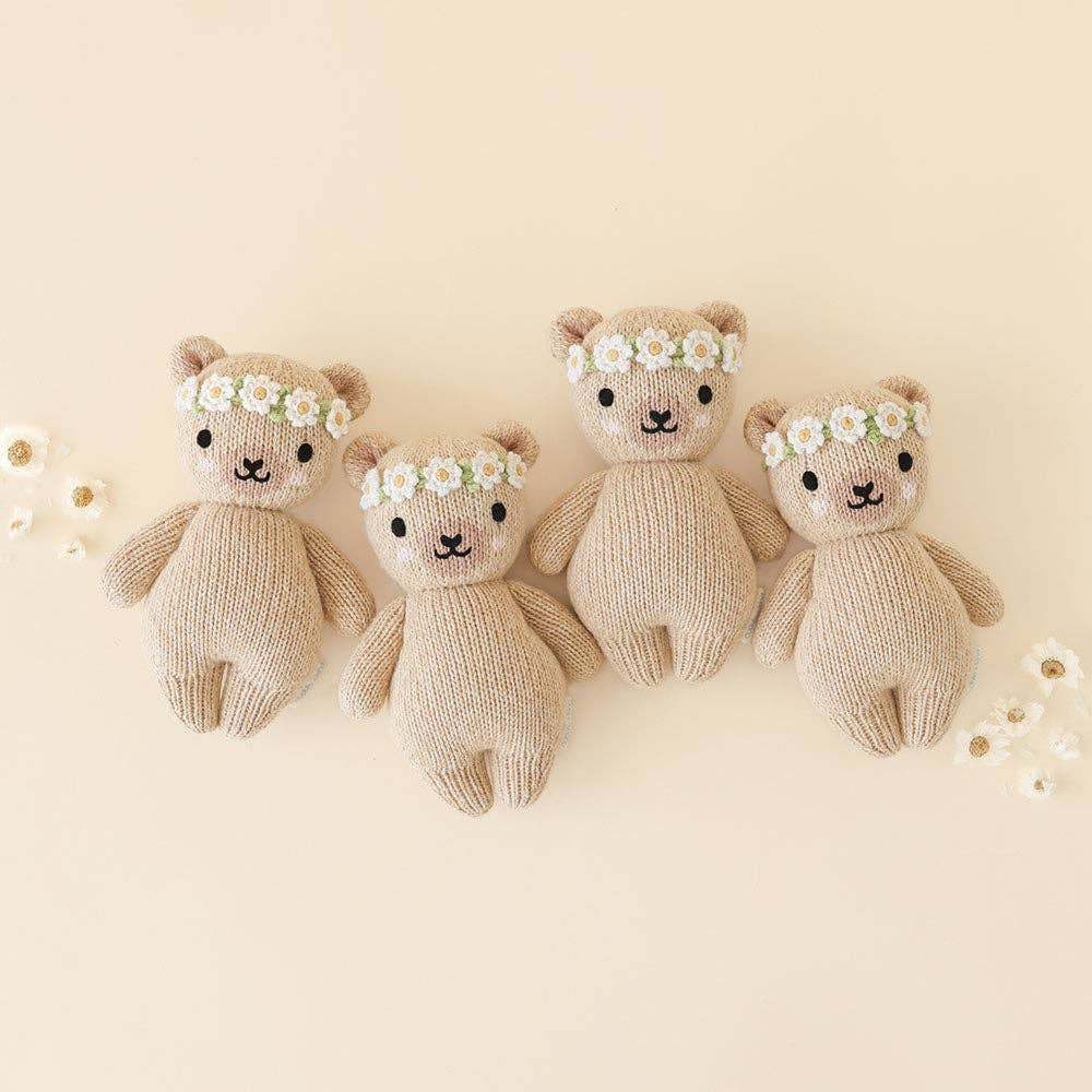 Baby Honey Bear, Floral Cover