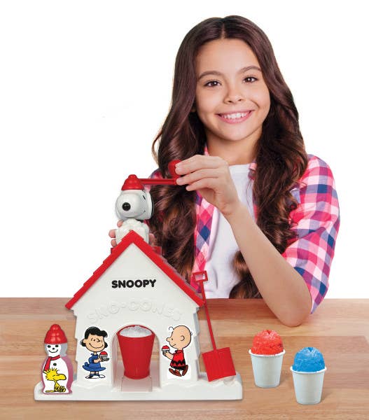 Snoopy Sno-Cone Machine Cover