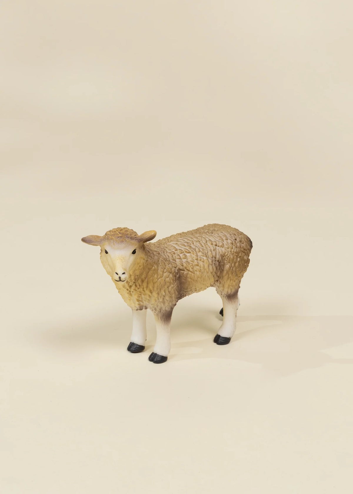 Farm Animal Play Figurines Cover