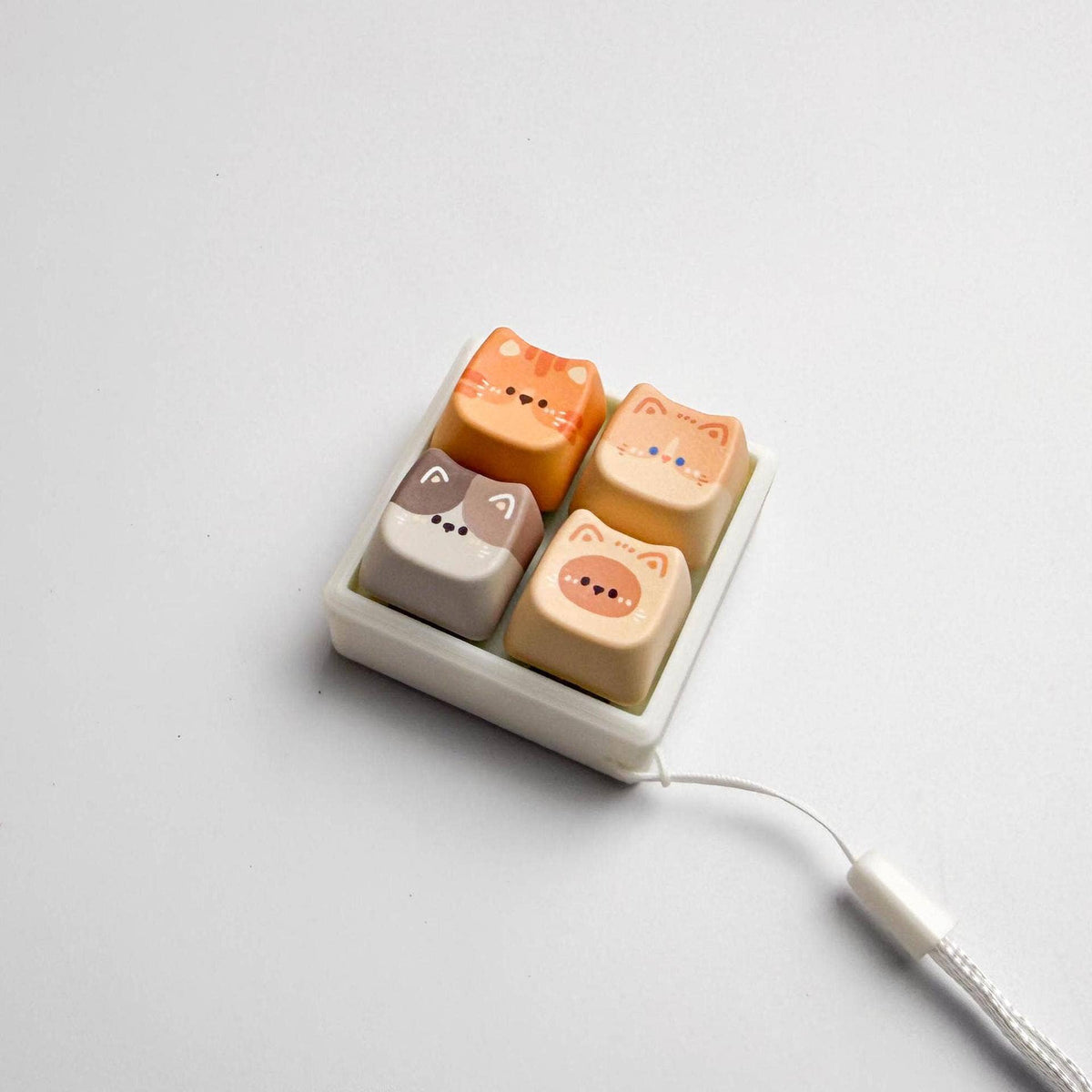 Cat Keycap Bag Charm 3 key caps Cover