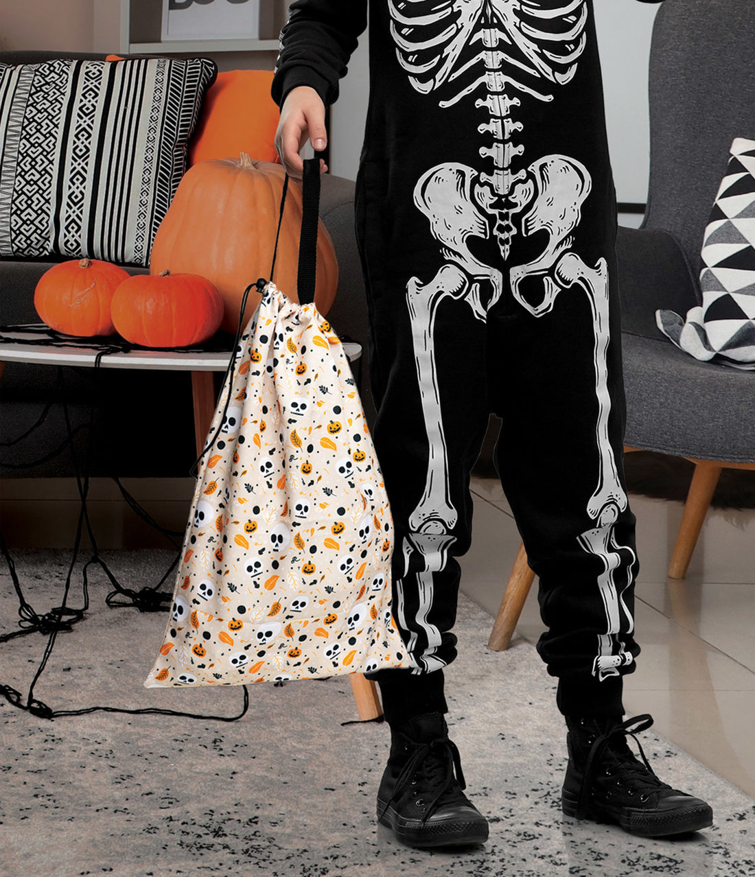 Witching Hour Classic Trick-Or-Treat Bag Preview #2