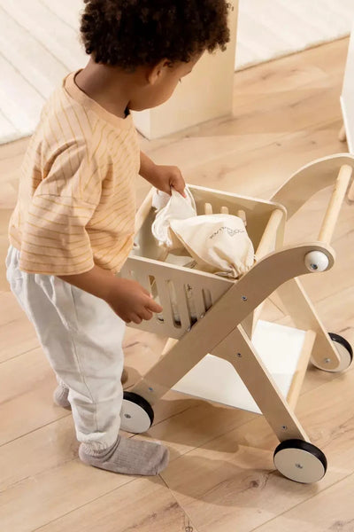 Wooden Shopping Cart Preview #3