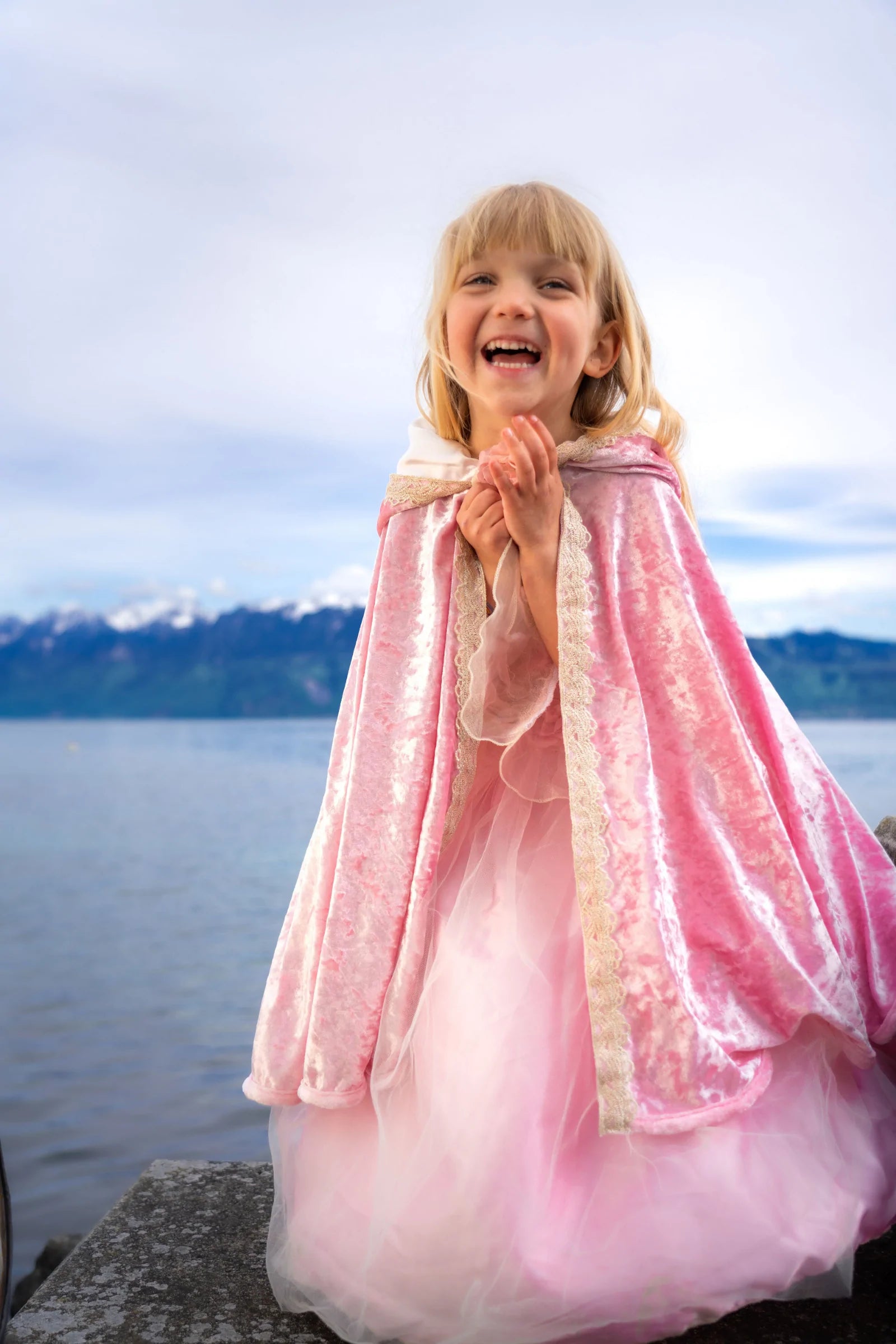 Tomfoolery Toys | Deluxe Pink Rose Princess Cape