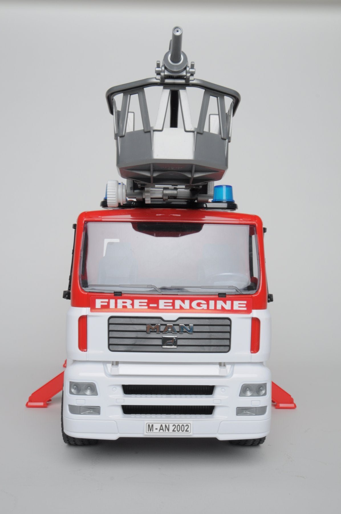 Fire Engine w/Water Pump & Light/Sound Cover