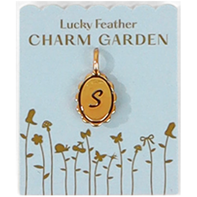 Scalloped Initial Charm Preview #11